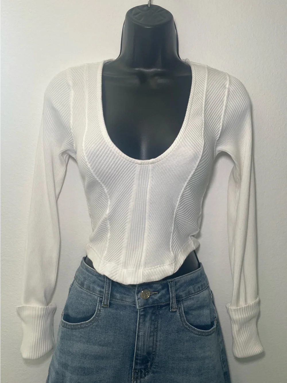 Free People White Ribbed Long Sleeve Crop Top Fitted Size M (RUNS SMALL)